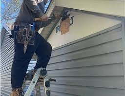 Siding Removal and Disposal in Dunnigan, CA